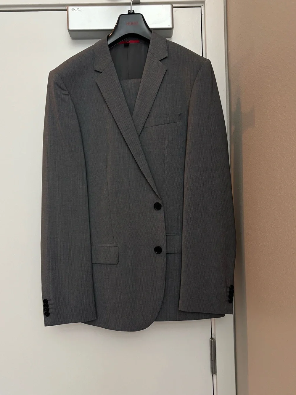 Hugo Boss Gray Two-Button Men's Suit Jacket